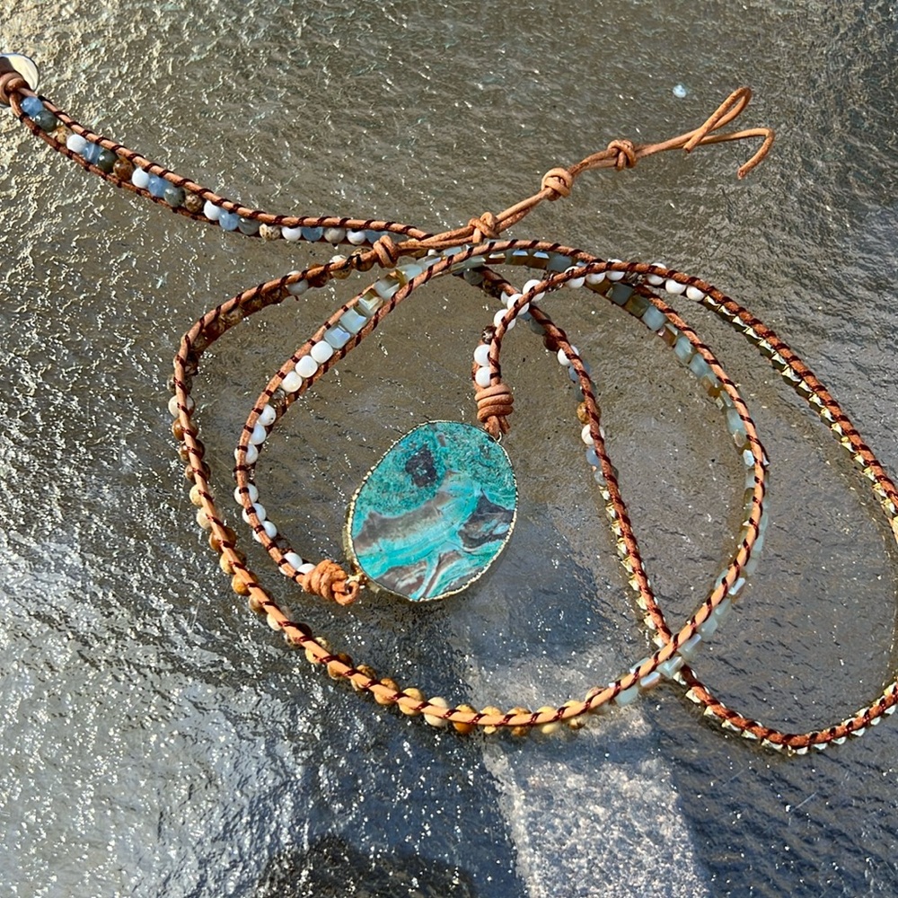 Genuine stone wrap bracelet